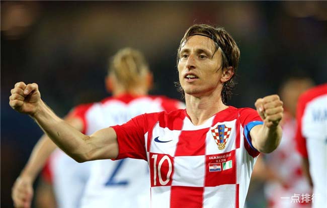 瑞天空：小维阿团队不理解科莫利为何拒绝马赛的报价（瑞天空：小维阿团队对科莫利拒绝马赛报价感到困惑）