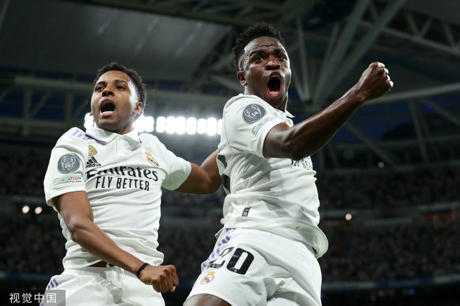 15战13负，战绩西部排倒数，4大新援集体翻车！主帅赢麻了（开季15战2胜13负，西部垫底，四大新援集体失灵，主帅赢麻了）