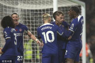 囧叔、孔蒂、斯帅首次同时在意甲执教，孔蒂和斯帅甚至从未交手（囧叔、孔蒂、斯帅首度同赛季执教意甲，孔蒂与斯帅尚无交锋纪录）