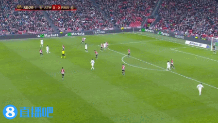 基恩怒批芒特：在场上就像小学生，这种球员拉低曼联整体水准（基恩炮轰芒特：踢得像小学生，这类球员拖累曼联整体水平）