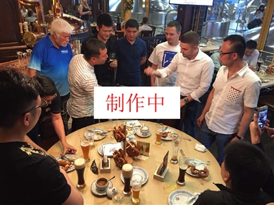《鸣潮》1.1版本新过场动画“燃梦的黑炎”：探索未知的冒险之旅